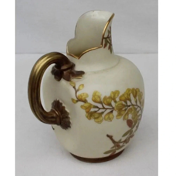 VTG Royal Worcester Porcelain Hand Painted Blush Ivory Floral & Gilt 8" Pitcher - Picture 4 of 6